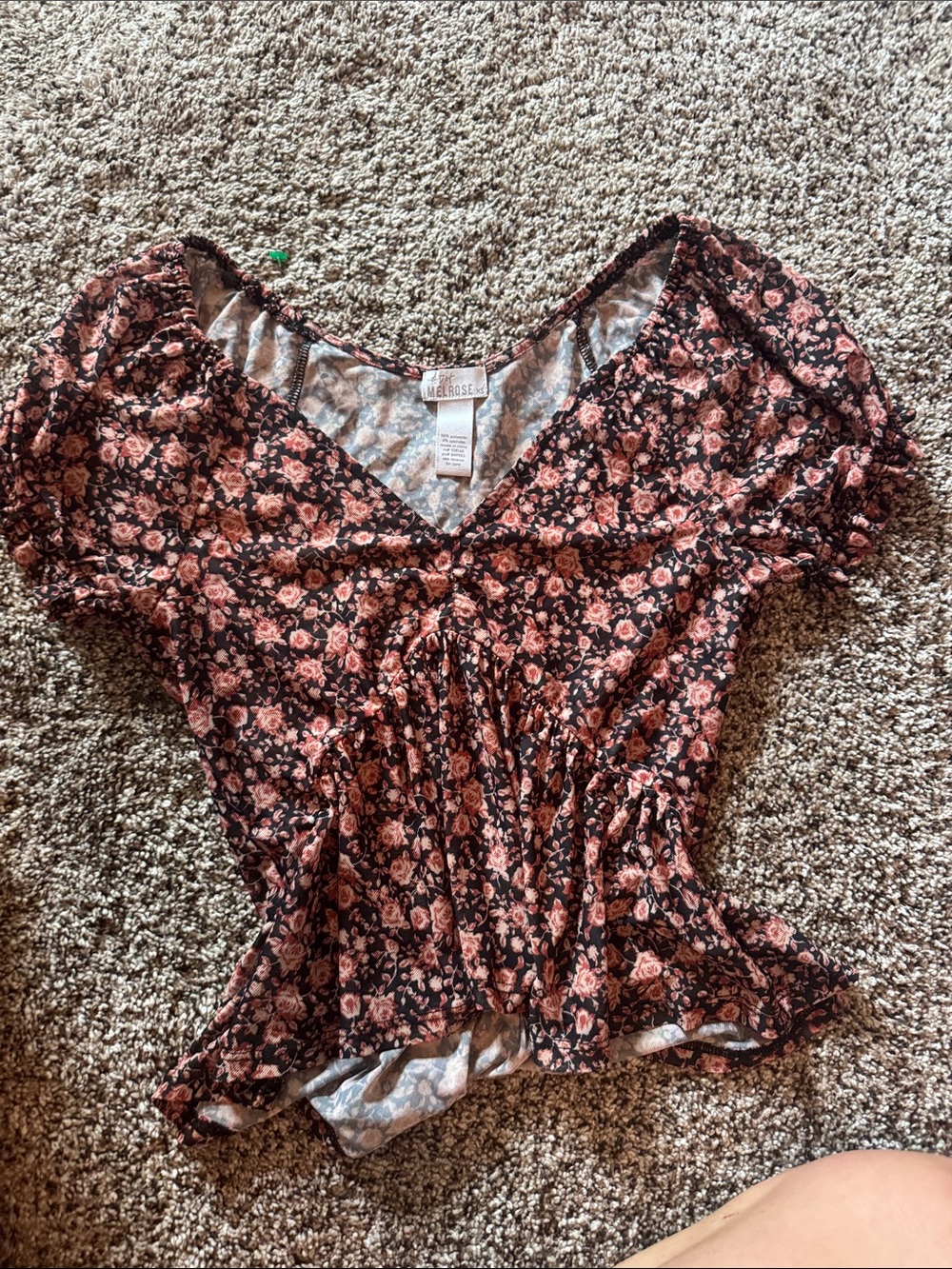 tilly’s Floral V-Neck Peplum Top in Rose Print
